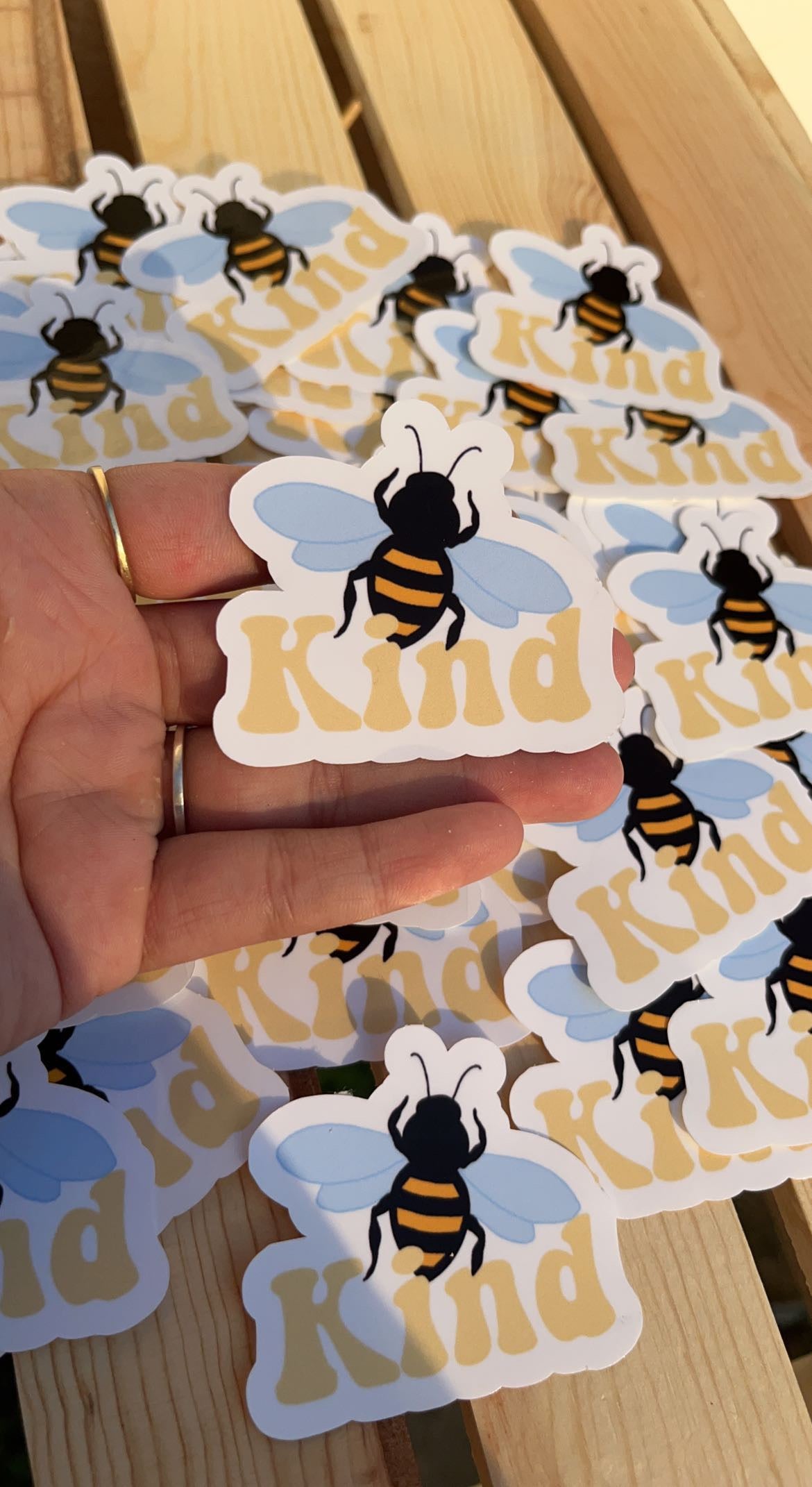 Bee kind sticker